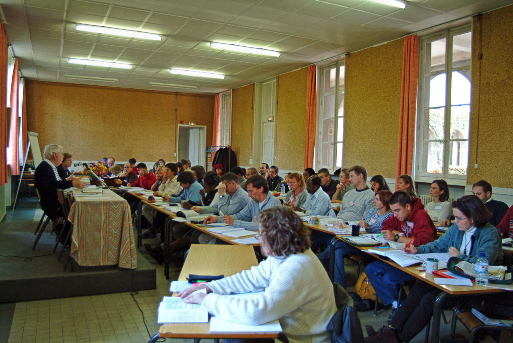 class in france photo1